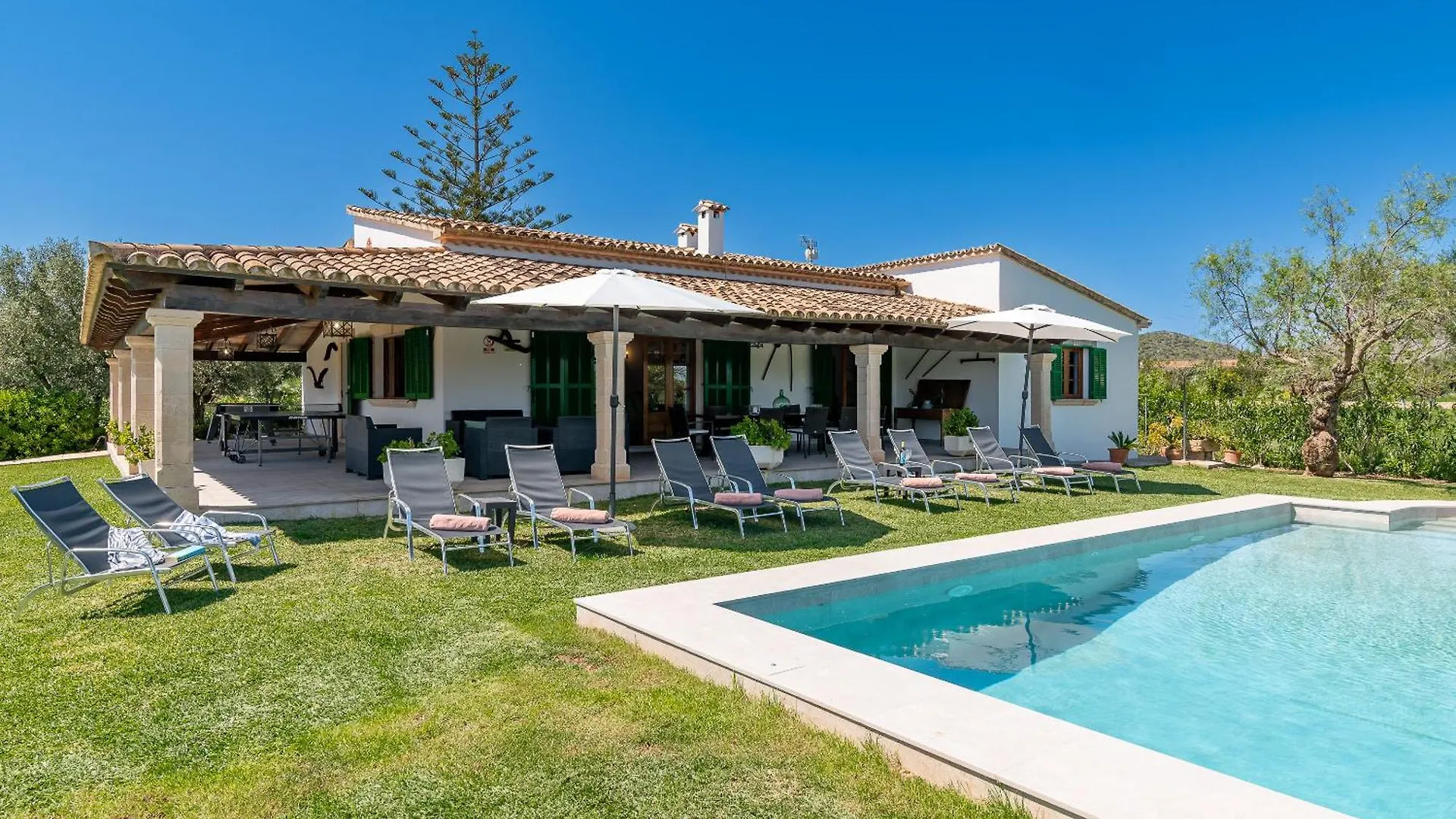 Villa Auba By Sealand Villas Port de Pollenca 0*,